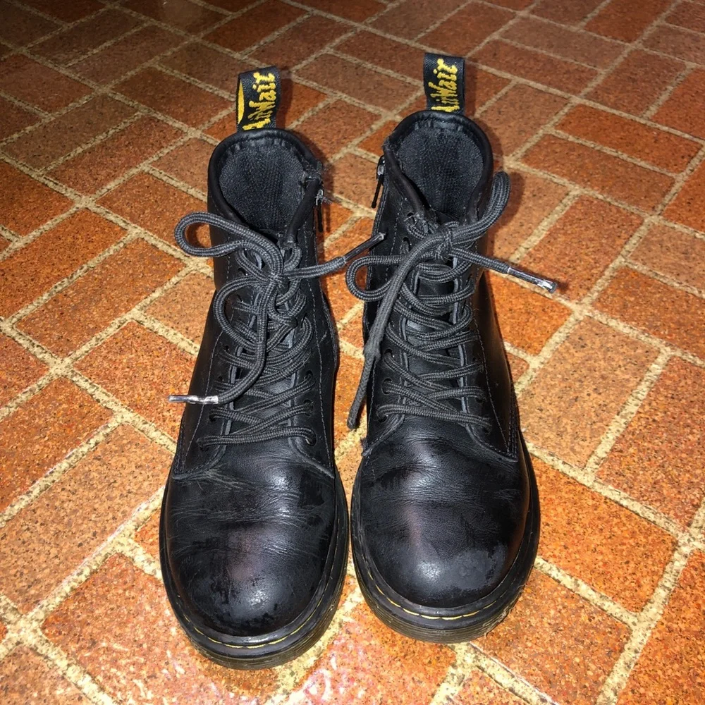 Dr Martens Unisex Kids Softy T Boots Size 2